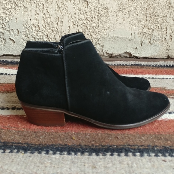 Crown Vintage Shoes - Black Suede Booties With Short Heel